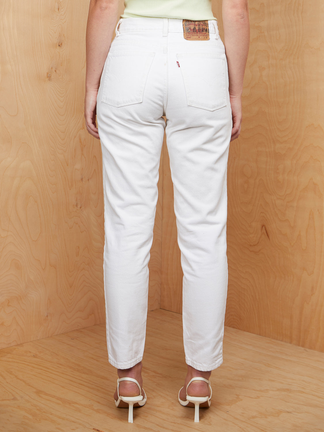 Vintage White 550 Levi's Jeans