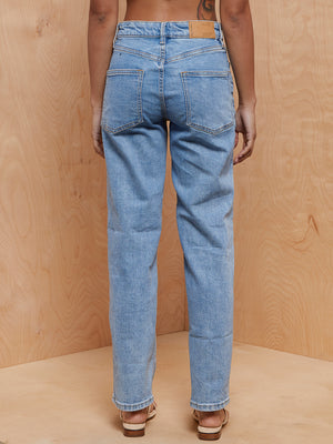 Frank and Oak Lightwash Straight Cropped Jeans