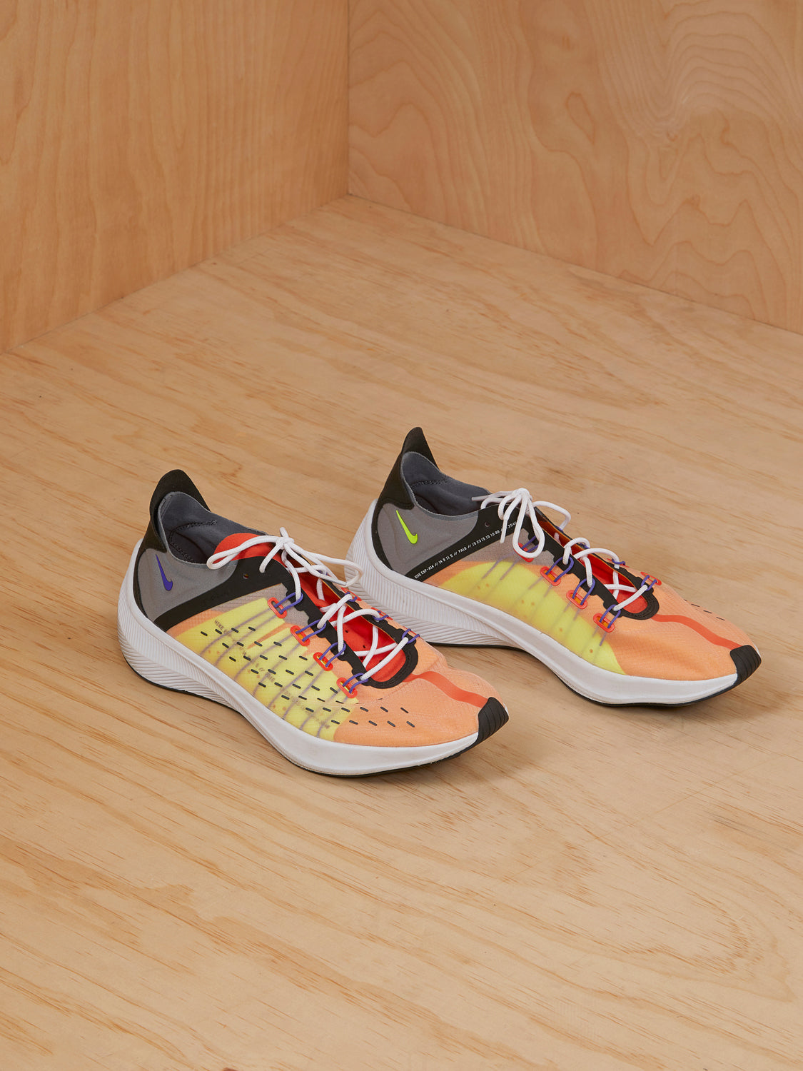 Nike EXP-X14 Sneakers